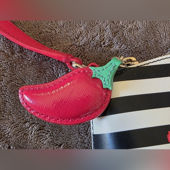 Kate Spade Extra Spicy Crossbody Bag - Picture 15 of 15